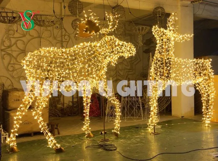 أضواء زينة عيد الميلاد الخارجية على شكل غزال عملاق مضاء بتقنية LED