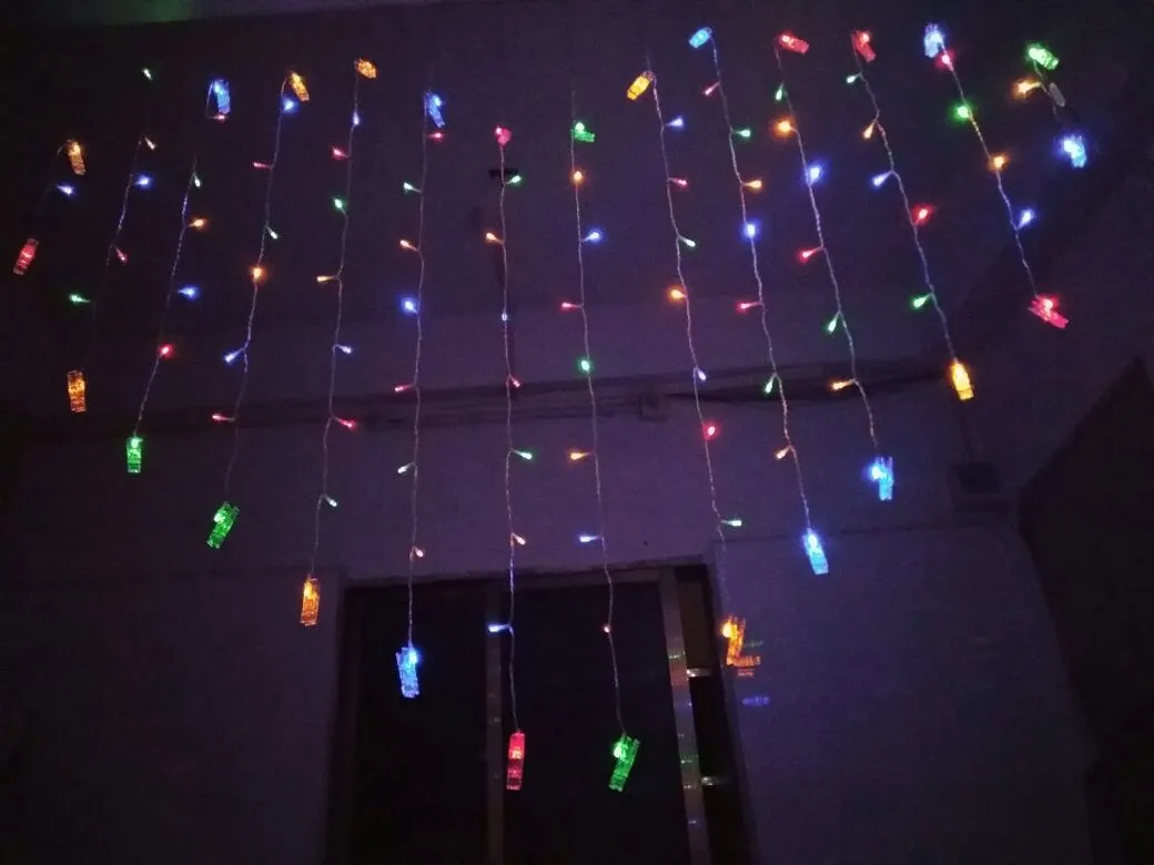 بيع ساخن ضوء سلسلة LED أبيض دافئ لتزيين حفلات الزفاف والمناسبات المنزلية لتعليق الصور