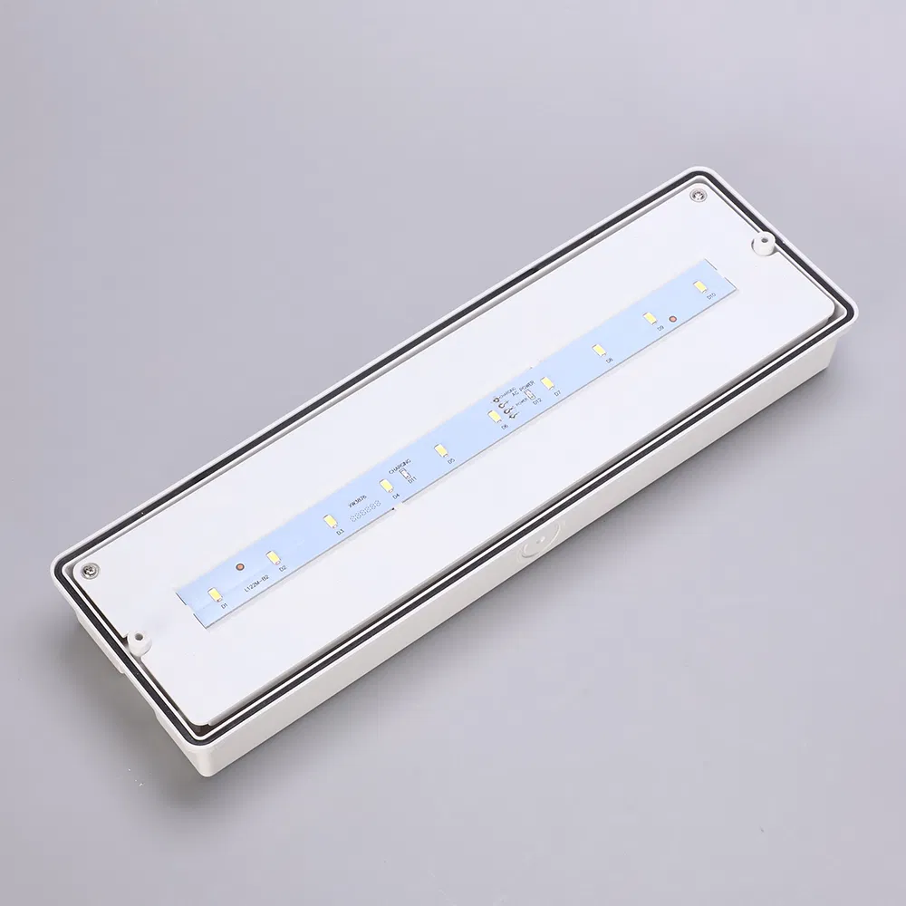 إضاءة طوارئ دائمة IP65 مصباح LED مدمج 3.7V بطارية ليثيوم أيون قابلة لإعادة الشحن للإضاءة الطارئة