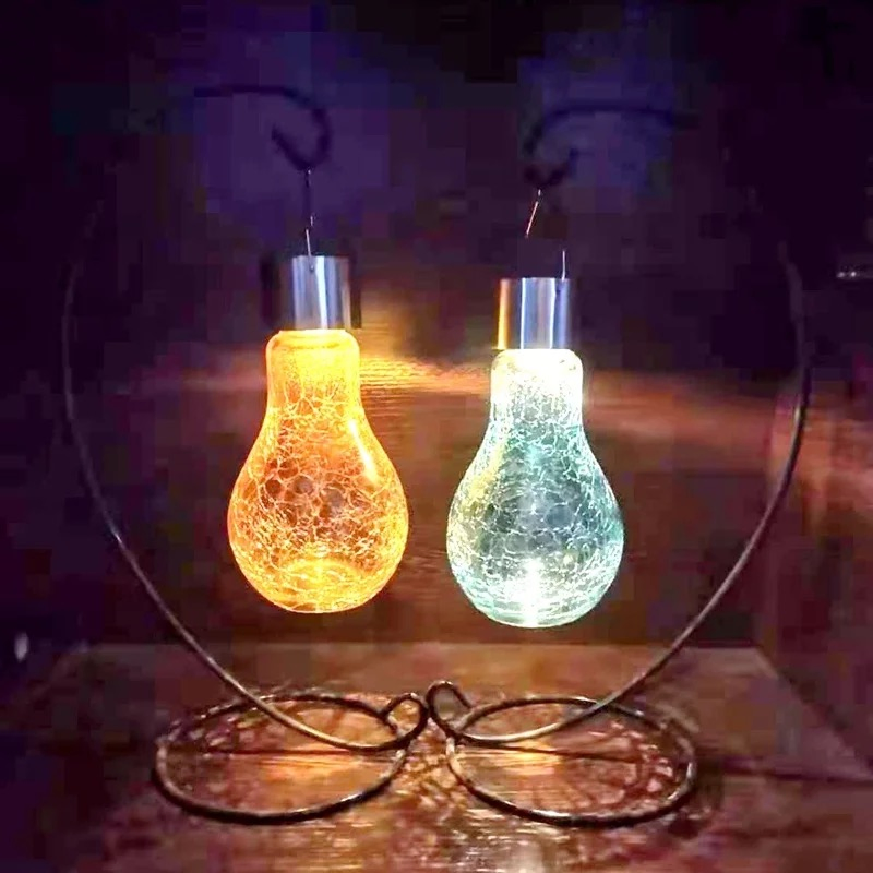 تصميم مخصص من المصنع لمصباح شمسي على شكل مصباح زجاجي لتزيين العطلات والإضاءة