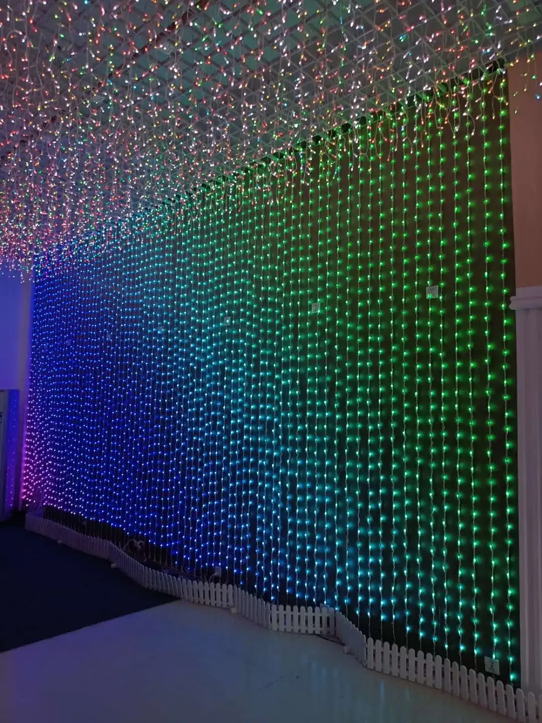 أضواء زينة عيد الميلاد من نوع RGB مع وحدة تحكم ذكية، أضواء ستائر