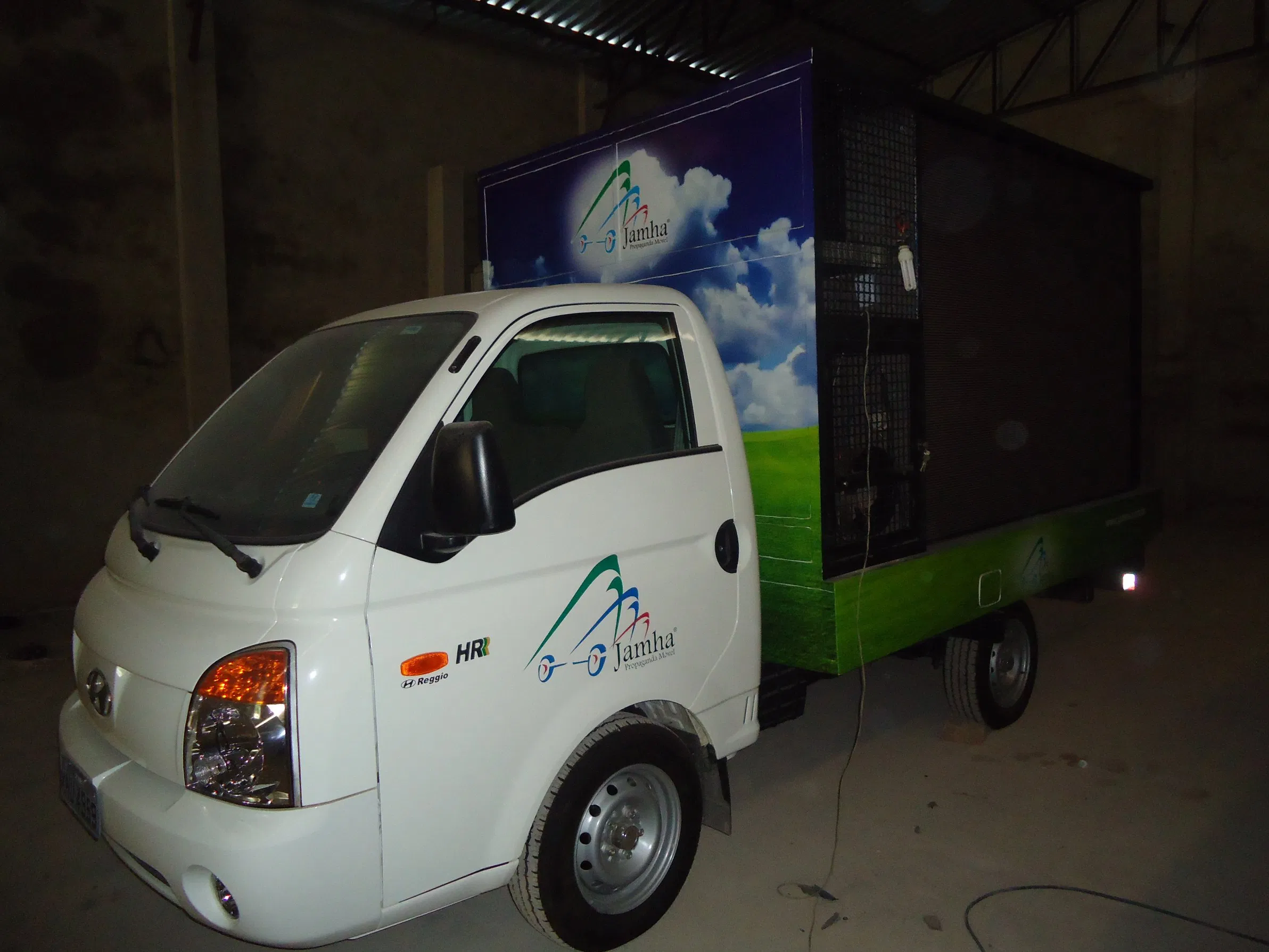 New Inventions Mobile New Sign LED Truck Display for Advertisement RGB Panel
