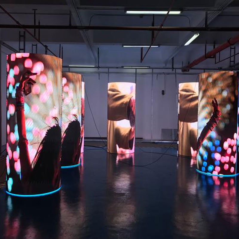 Easy to Install High Refresh Rate Flexible Outdoor Curved LED Panel Soft Module Display Screen