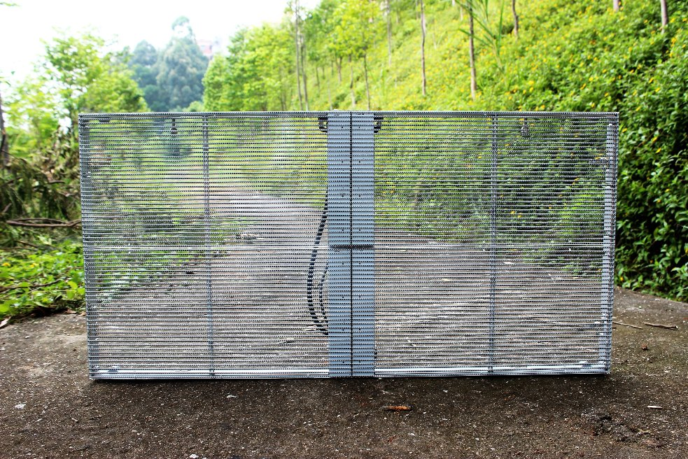 3.91mm P3.91-7.81 Indoor Window RGB Glass See Through LED Display Transparent LED Screen Wall