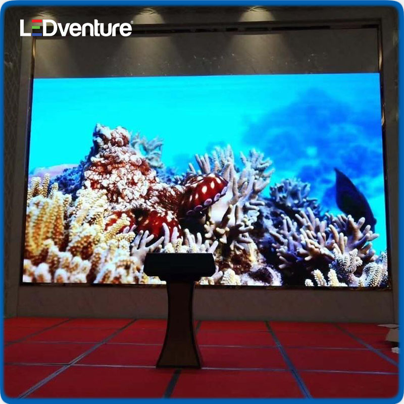 UHD High Quality P8 of Indoor Front Service LED Screen Car Billboard