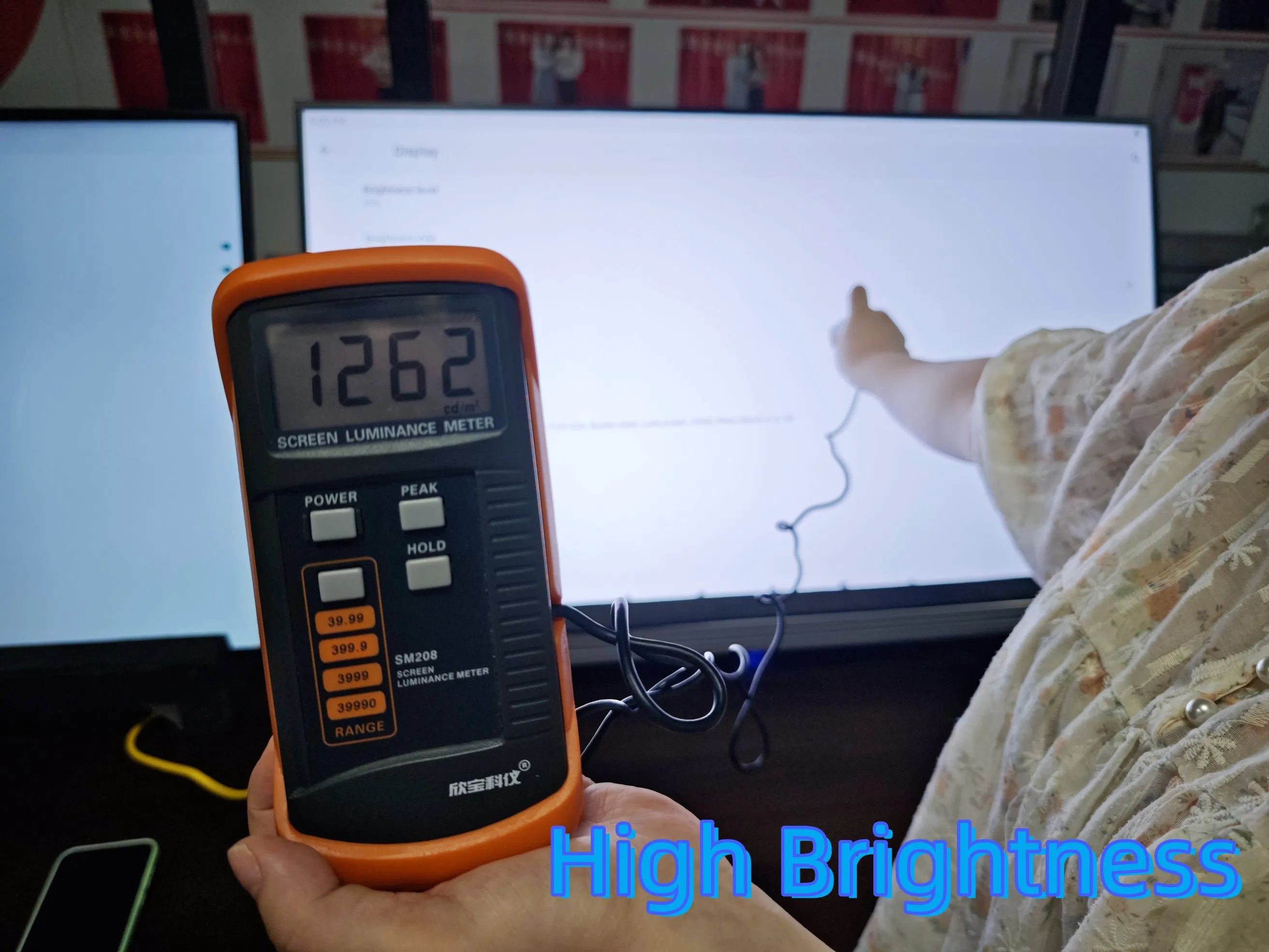 Ultra Thin Wall Mount Indoor Digital Signage Mini LED Digital Display Advertising for Restaurant Coffee Bar