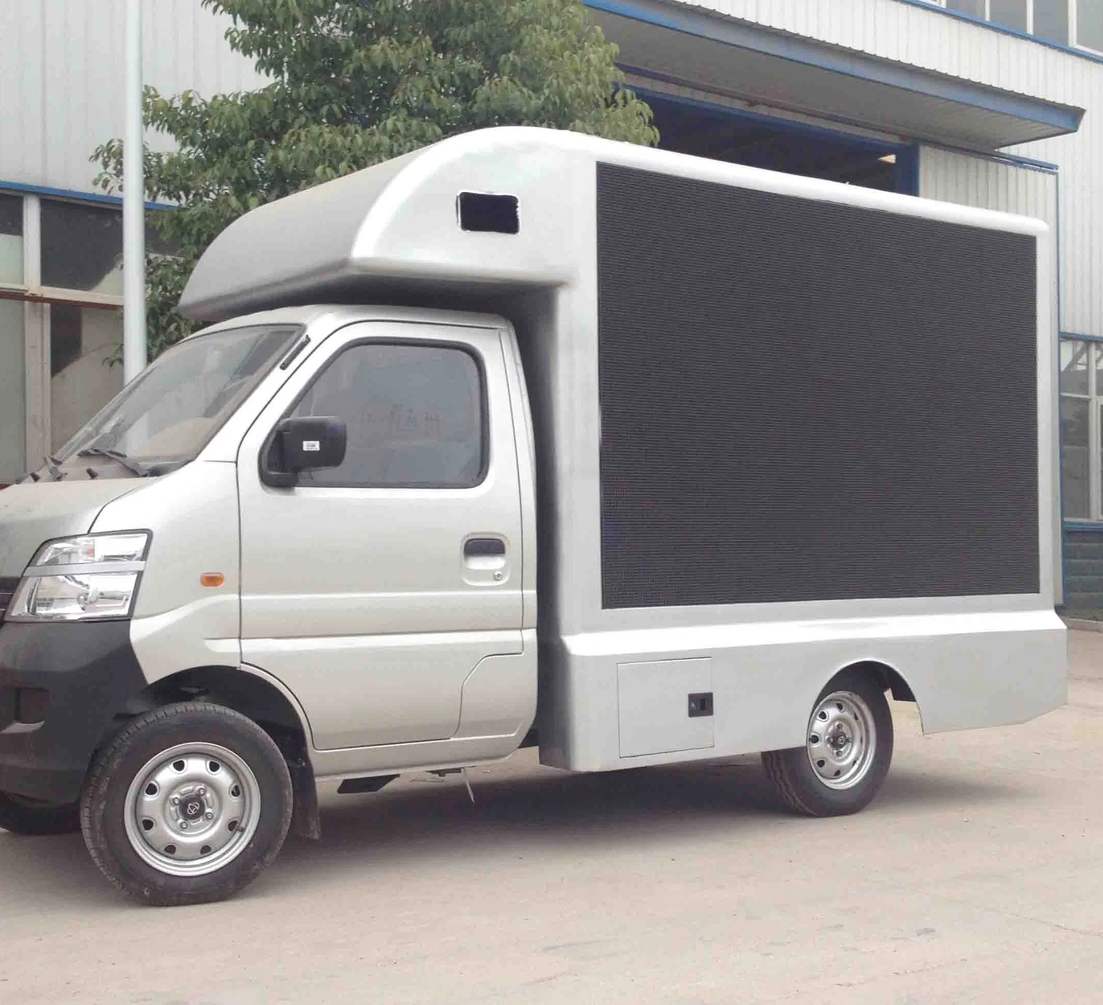P4 P5 P6 Outdoor Mobile Full Color Display Screen LED Advertising Truck with Stage
