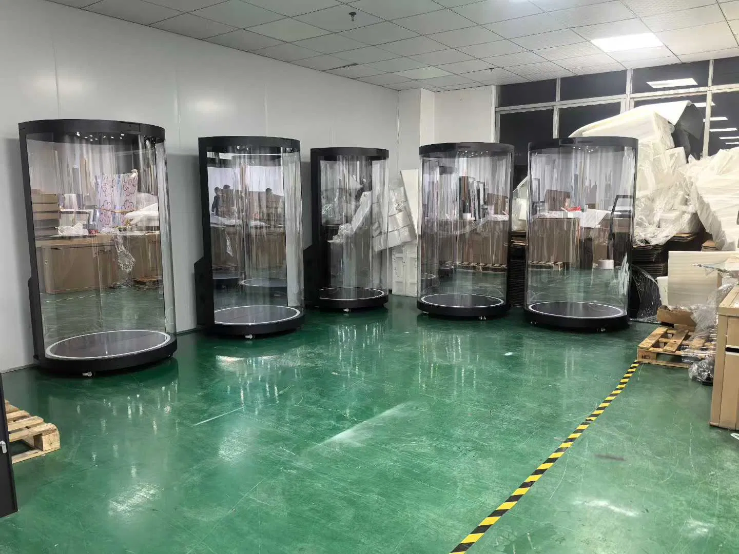 43'' 75'' 86'' Interactive Hologram Display Tube with Ai Software