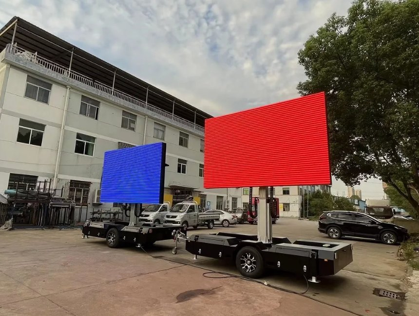 Outdoor Moving Lifting Vehicle Video Advertising Mobile Trailer/Truck LED Display