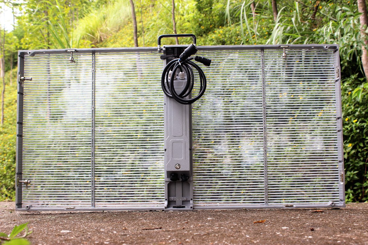 Customizable Outdoor P3.91-7.81mm Transparent Glass Display LED Wall