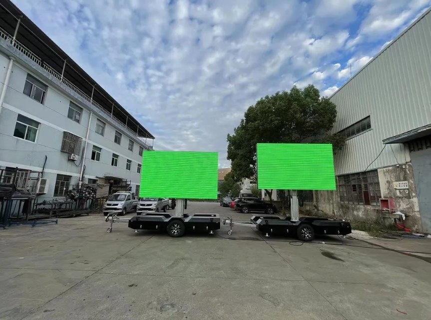 Outdoor Moving Lifting Vehicle Video Advertising Mobile Trailer/Truck LED Display