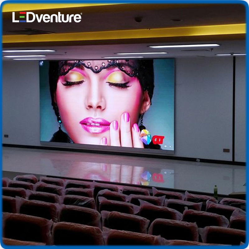 UHD High Quality P8 of Indoor Front Service LED Screen Car Billboard