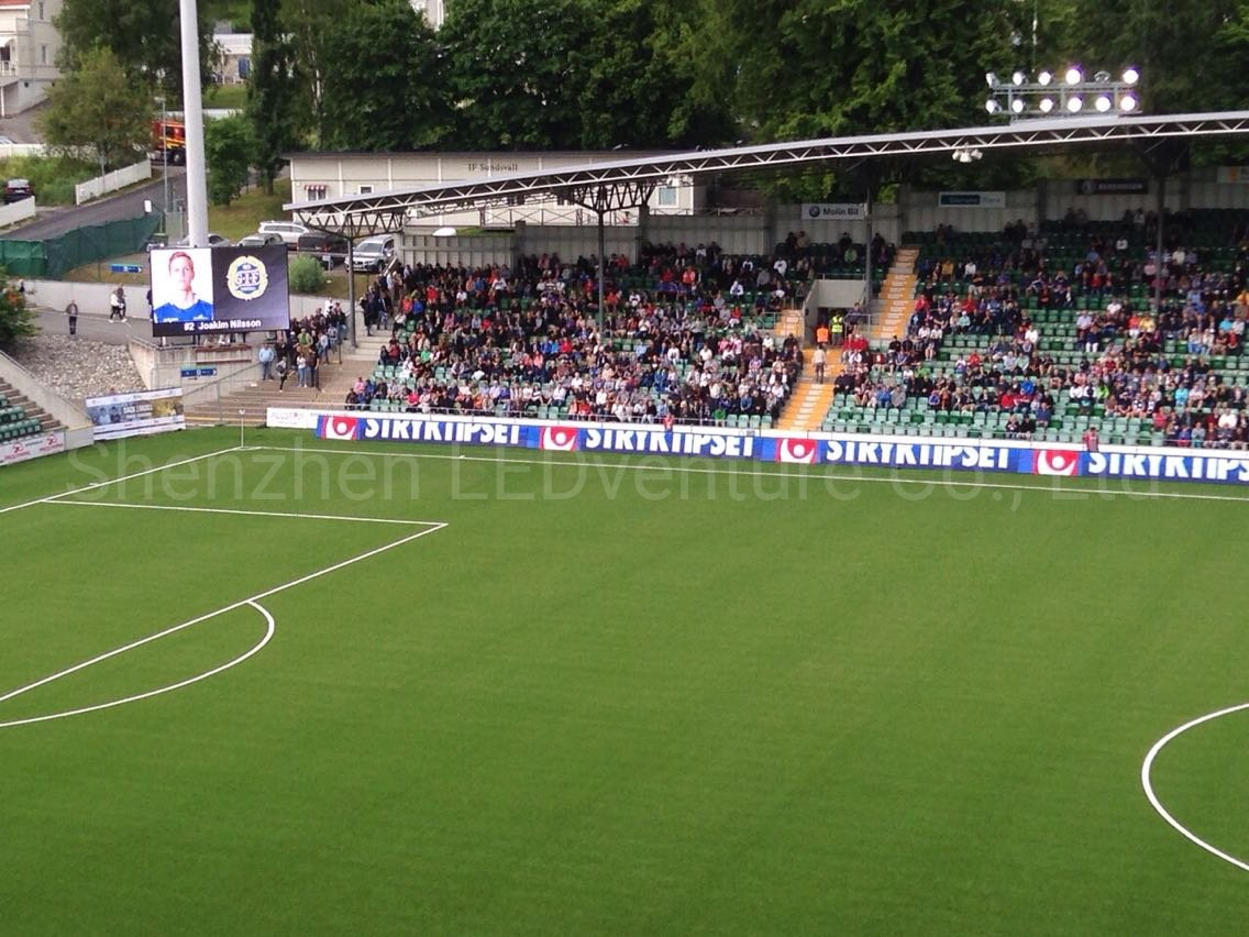 Outdoor P12.5 SMD Full Color Sports Stadium Perimeter Billboard LED Display Screen Video Wall