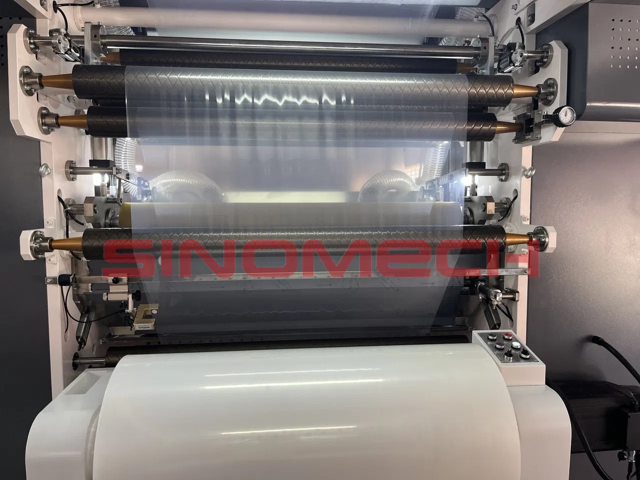 آلة laminating ثلاثية الطبقات بدون Solvent ذات رضا عالي للتغليف المرن مصممة