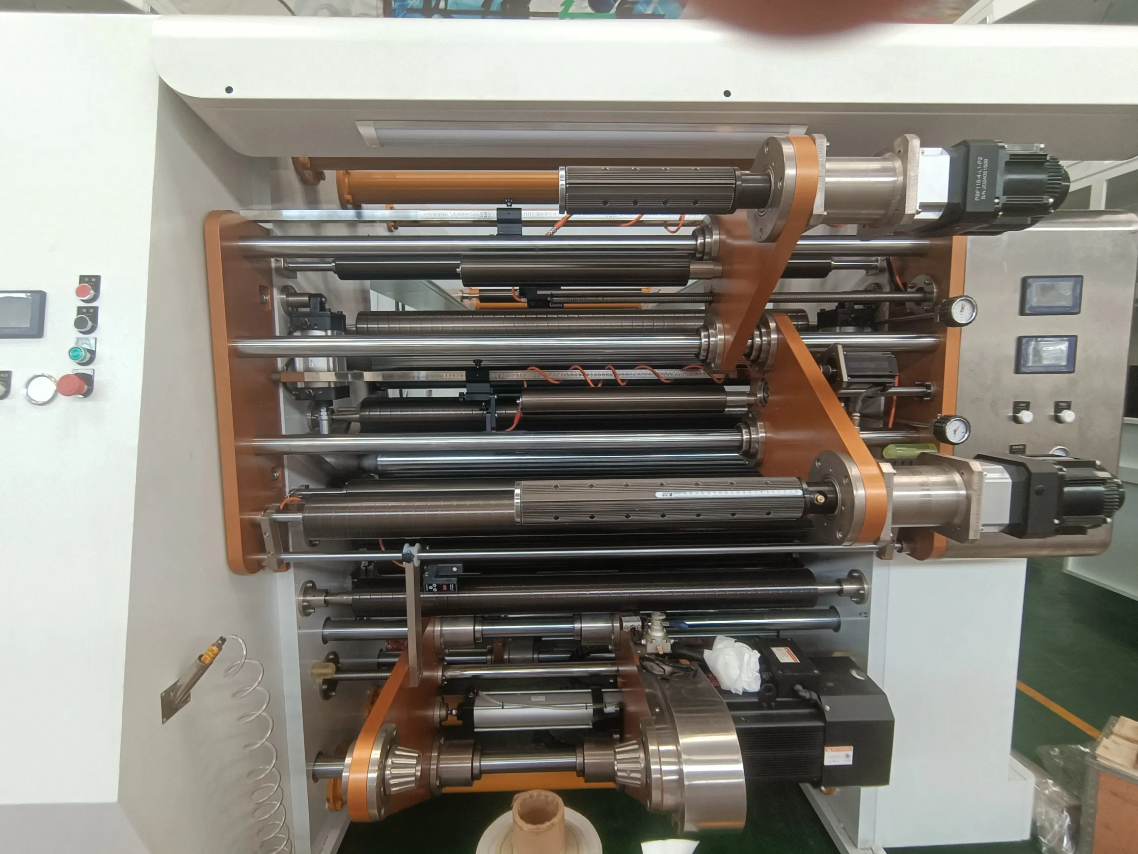 آلة laminating الصينية بدون مذيبات للأفلام المطبوعة أكياس الأكياس الورقية laminator خالي من المذيبات laminating التعبئة والتغليف المرنة للمواد الغذائية