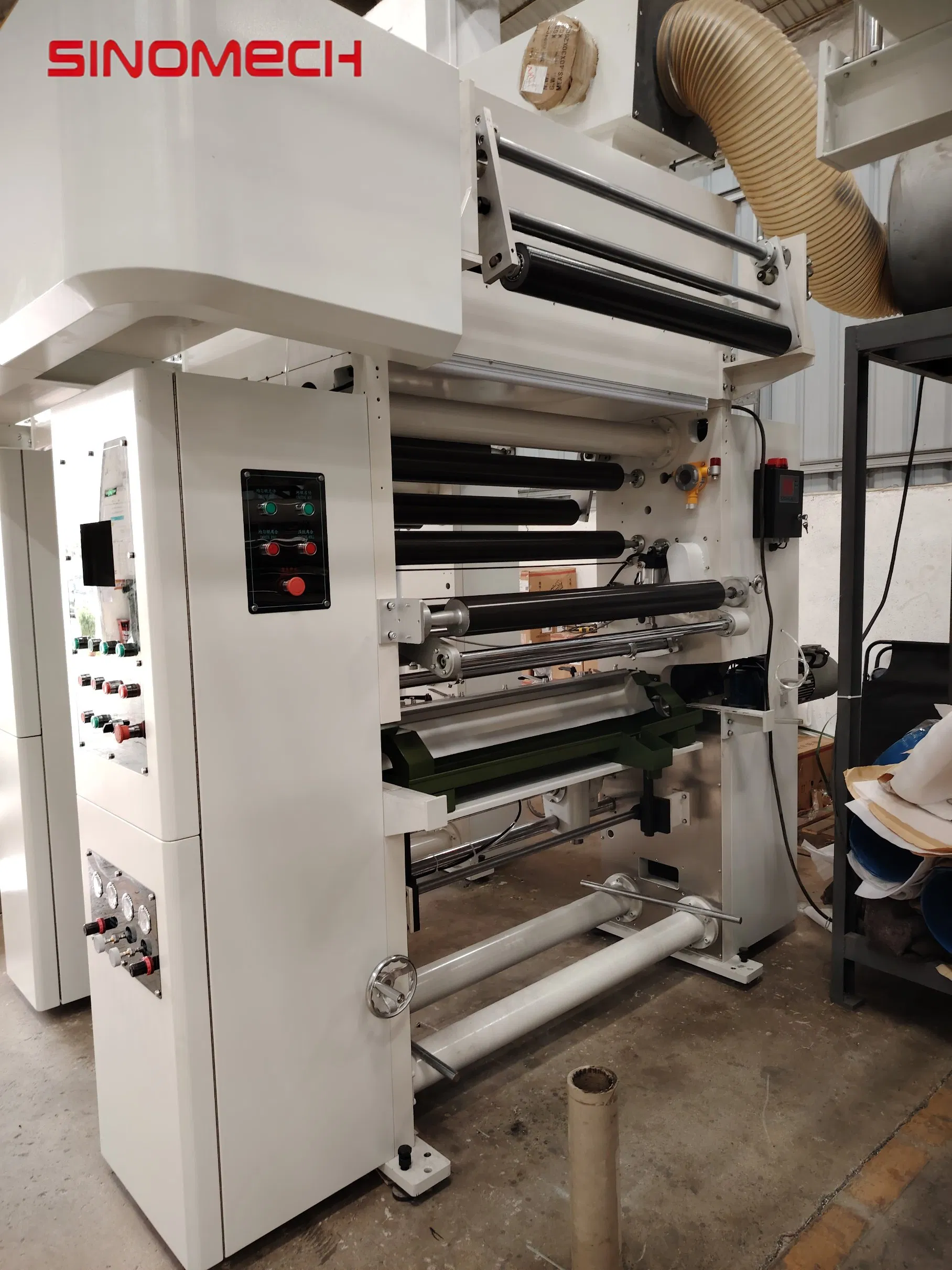 آلة laminating الجافة عالية السرعة من Sinomech نموذج A200 نوع الغراء للمواد القائمة على المذيبات والمياه السرعة 200m/Min لآلة laminating الجافة للتغليف المرن