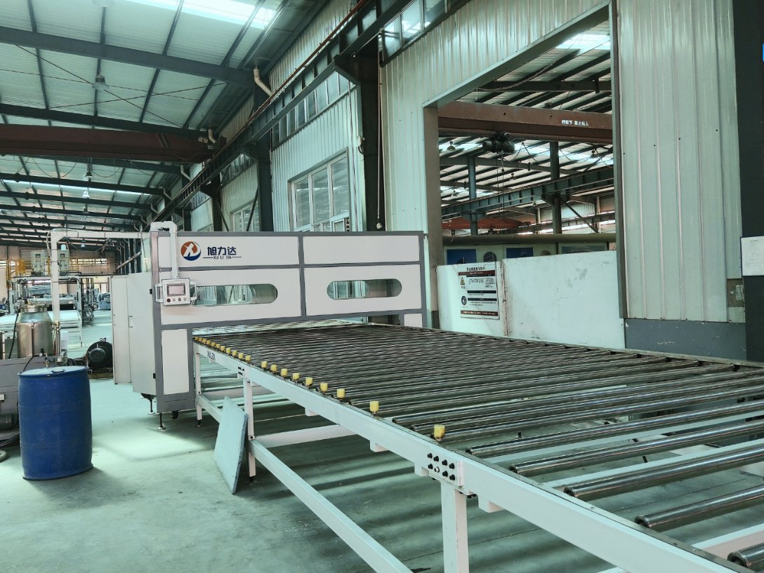 Spl-1.1c. خط إنتاج لوحات السندويتش PUR آلة طلاء أبواب اللوحات للوحات العسل FRP