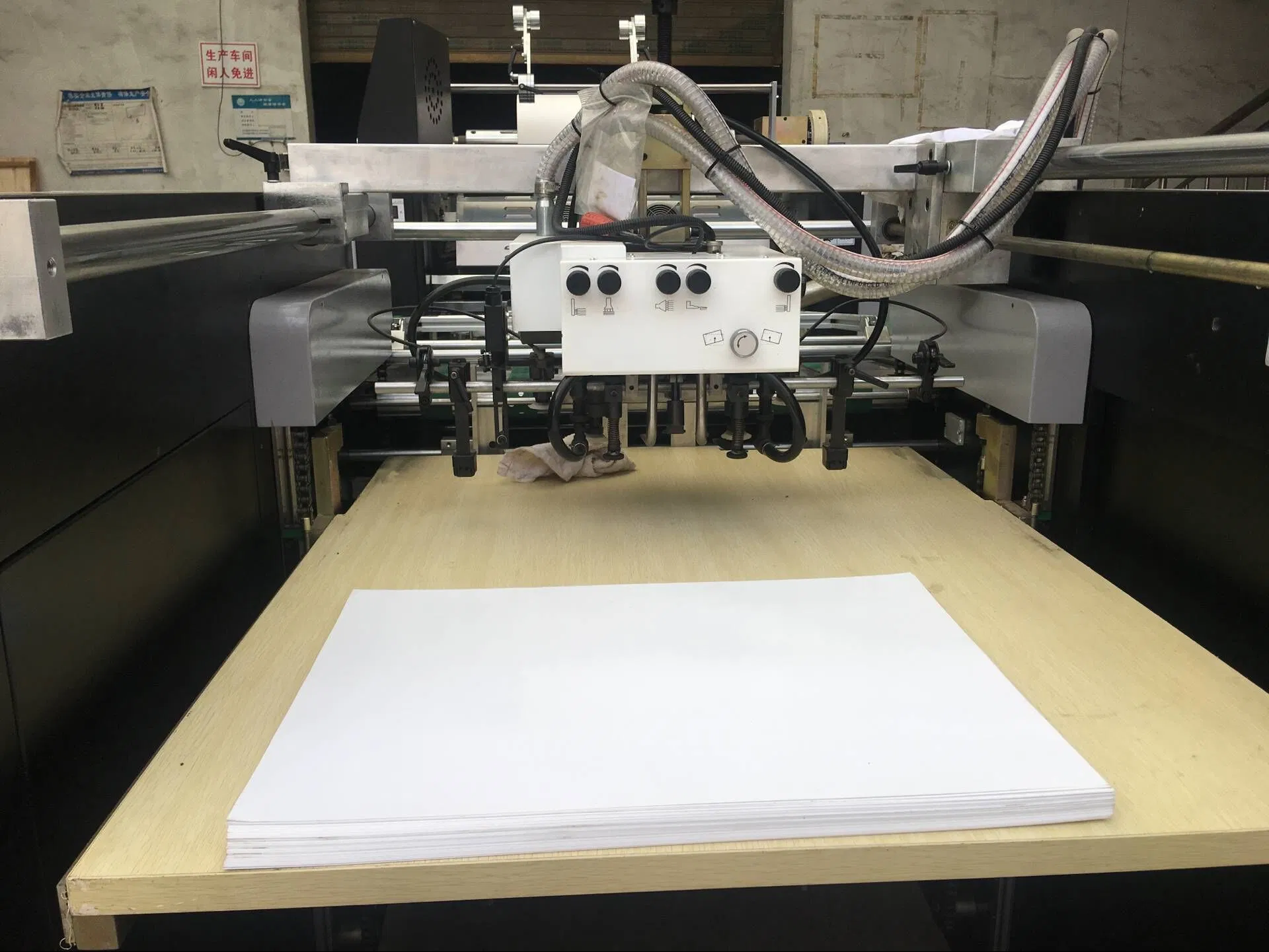 آلة laminating البثق الأوتوماتيكية المرنة بالكامل (SAFM-800)