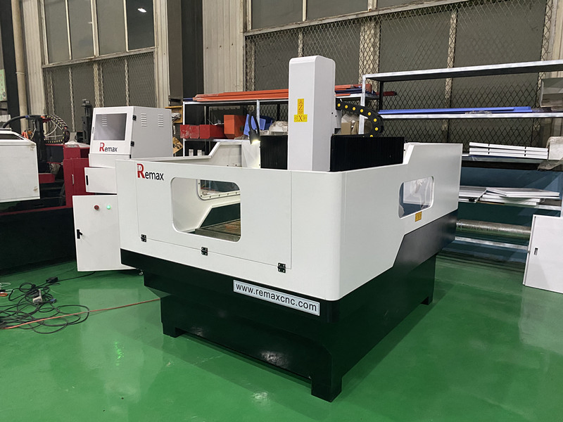 الصين جودة عالية 8090 آلة CNC للمعادن النقش والنحت