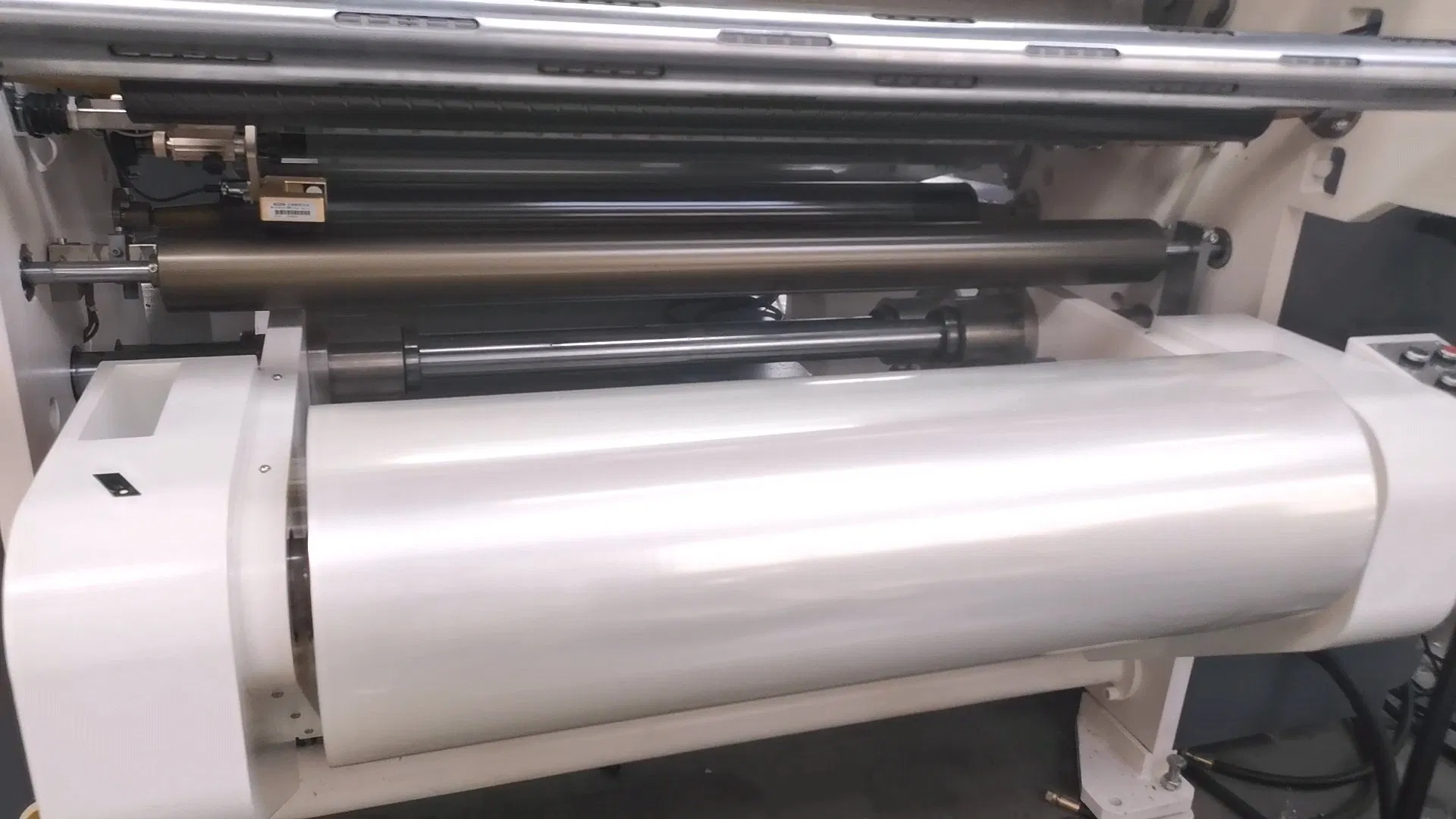 آلة لaminating من Sinomech نموذج A400 لتغليف مرن آلة laminating أفلام عالية السرعة