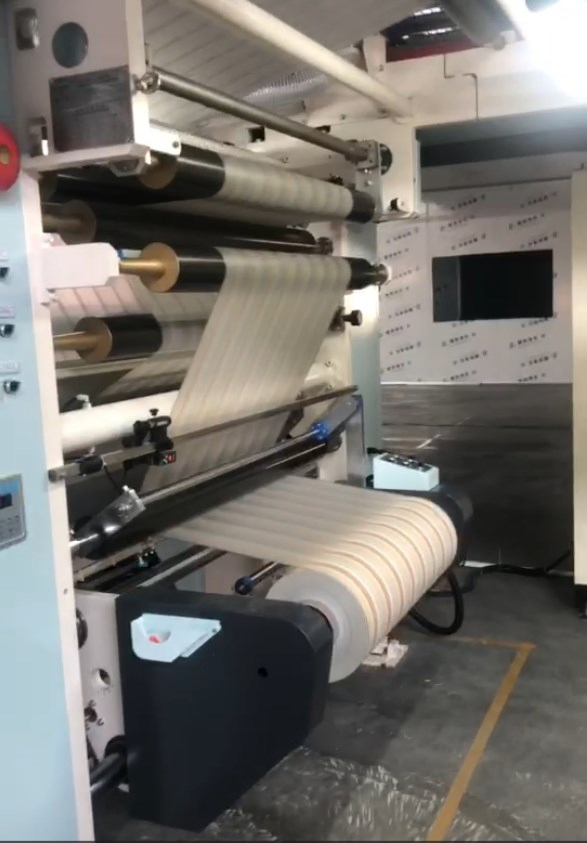 آلة لaminating من Sinomech نموذج A600d مع خط رقمي كامل للتغليف المرن سرعة 600mpm آلة laminating الفيلم