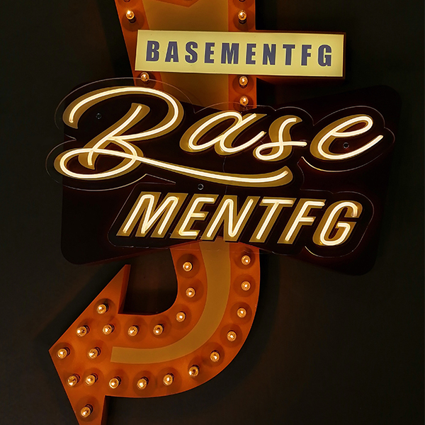 Custom Light Bulb Neon Signs Factory, Factories