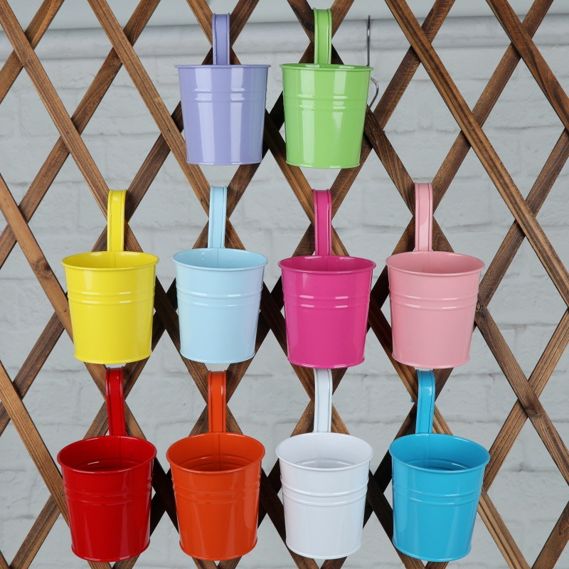 Home&Garden Colors Decorative with Hanging Metal Planter Pot for Balcony