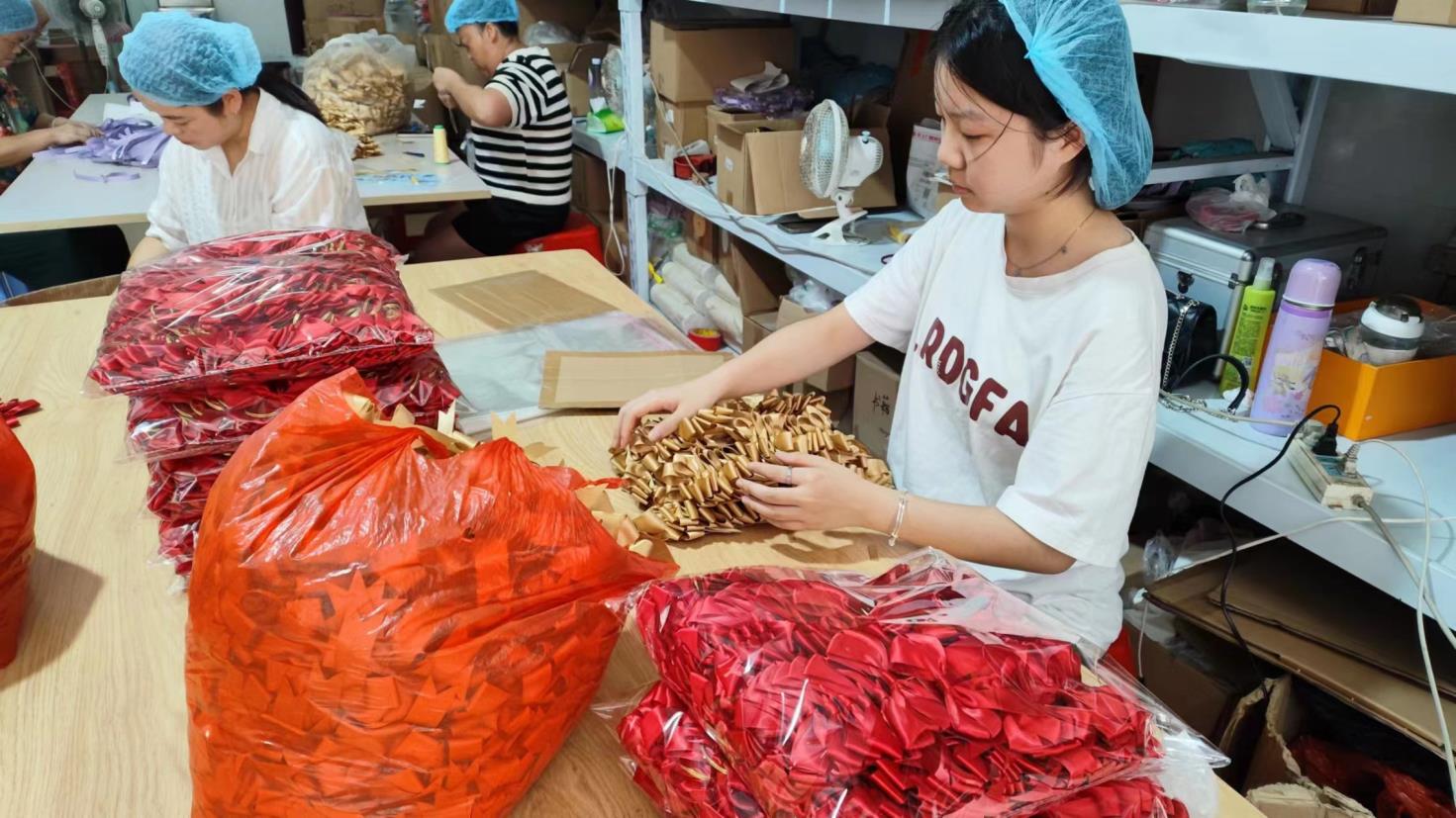 Packing finished paper art decorations for export — Arden Decor quality packaging process