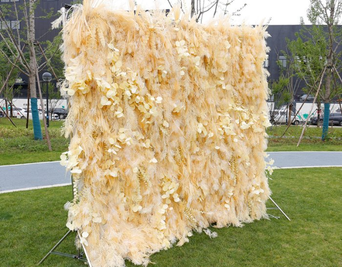Hot Sale Wedding Wall Decor Champagne Color Silk Roll up Artificial Flower Wall Backdrop for Sale