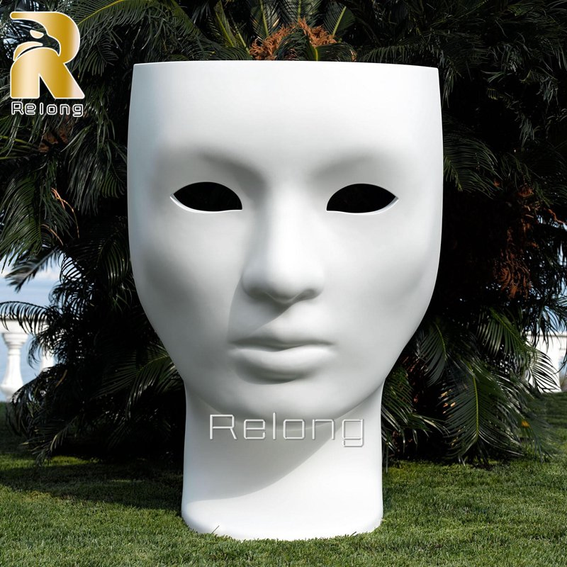 High Quality Large Outdoor Decorative Fiberglass Mask Chair Sculpture for Events