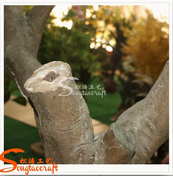 Artificial Tree Detail 2