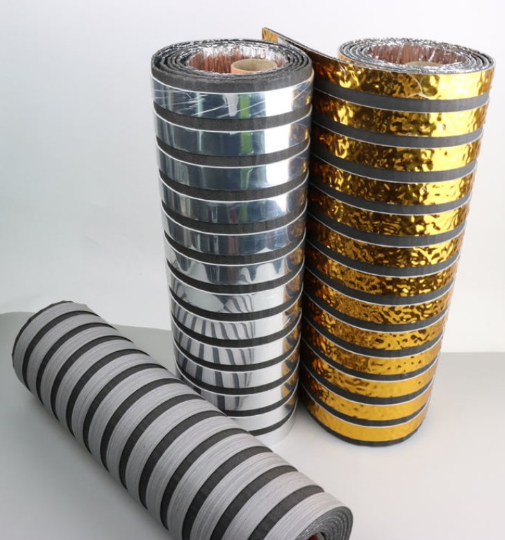 Child-Friendly 580X3000mm Wall Sticker Wide Carved Grille Self-Adhesive Wall Sticker for Bedroom