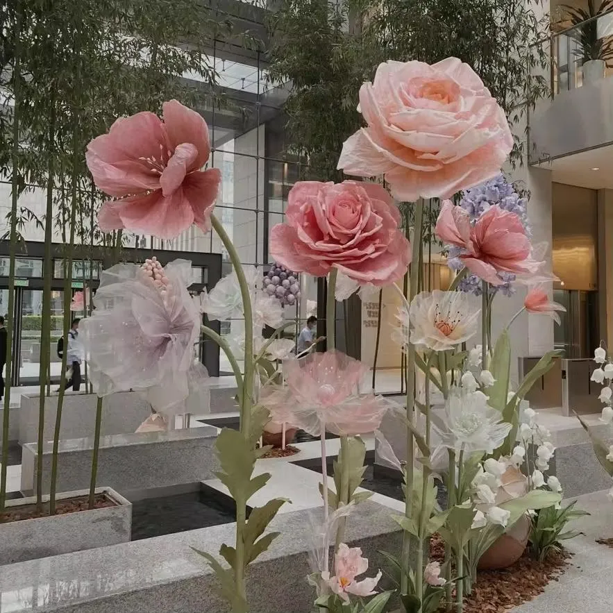 Giant Flower Visual 2