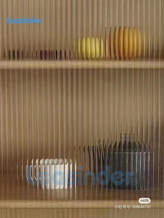 Elegant Pearlescent Acrylic Home Decor for Stylish Interiors