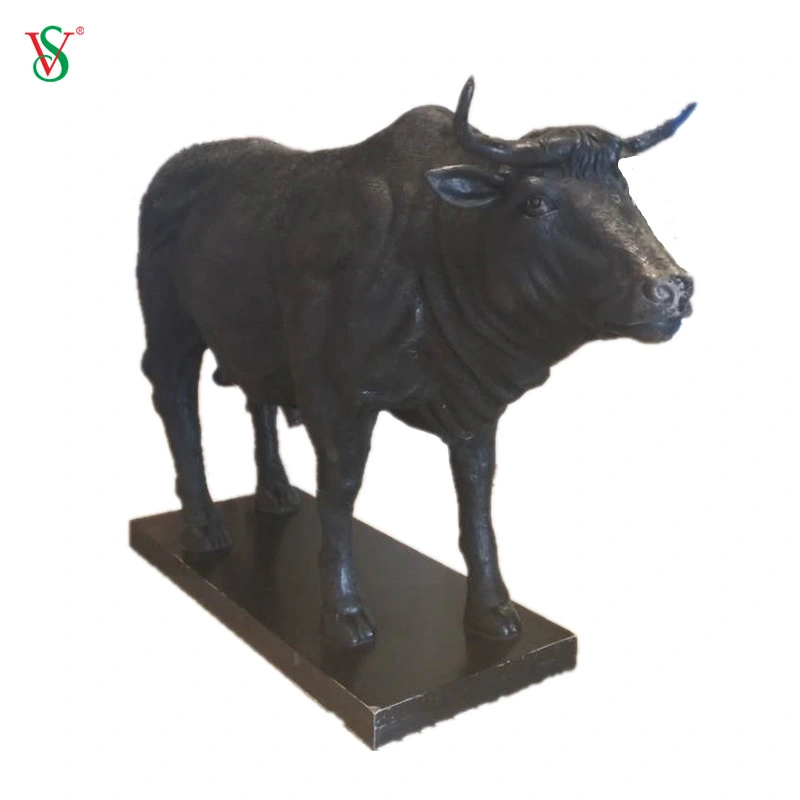 Life Size Art Crafts Fiberglass Cow Bull Sculpture for Shopping Mall Display