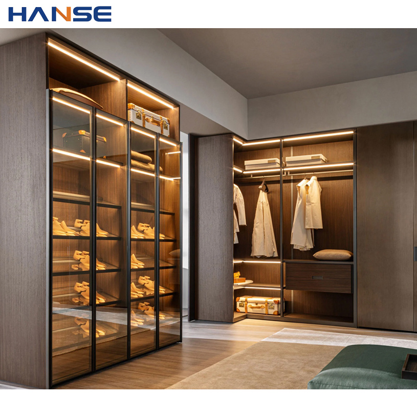 Free 3D Design U Shape Walk in Closet System Customized Aluminium Frame Glass Door Walk in Wardrobe for Villa
