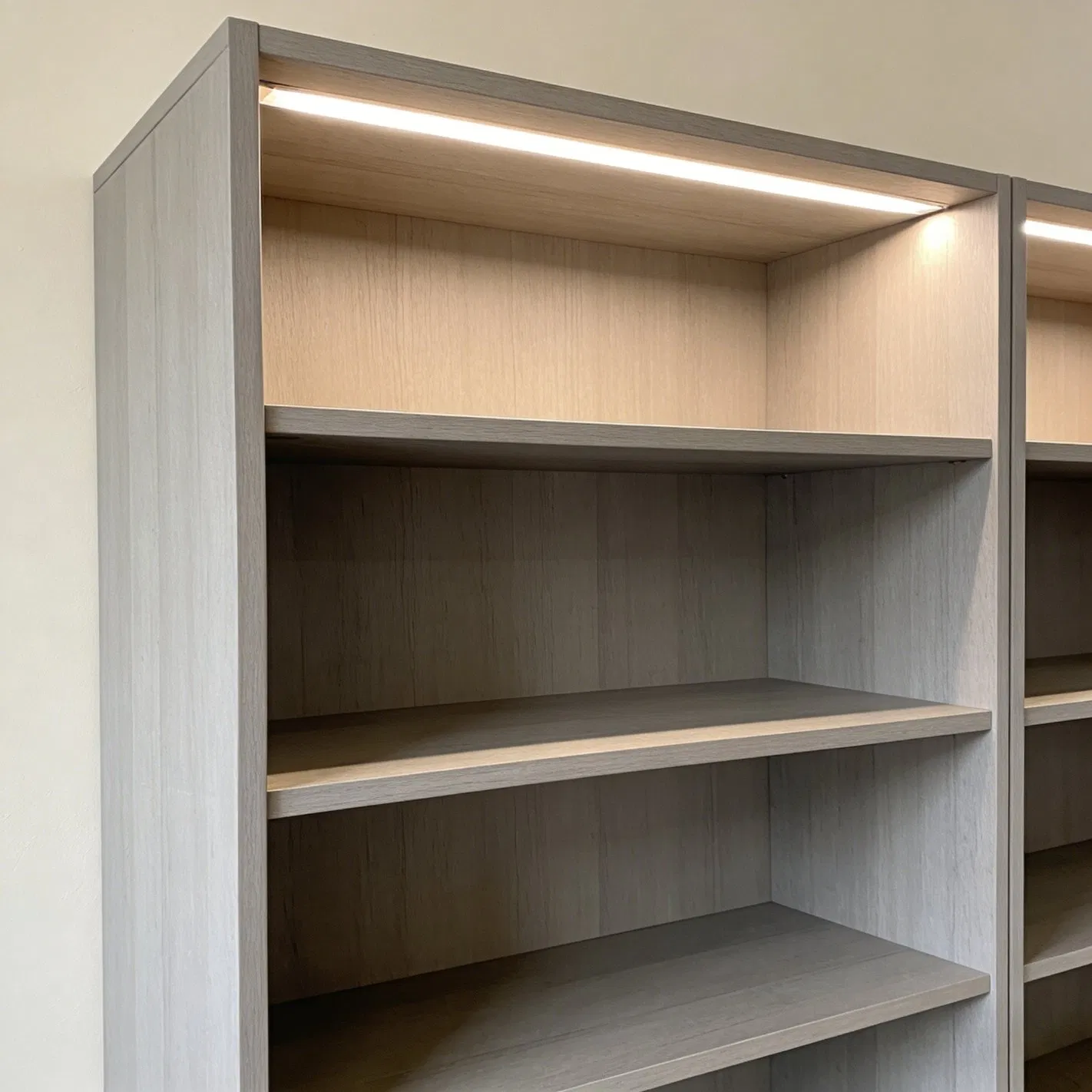 Flat Pack / Assembled (Export Standard) Open Shelf Classic Built-in Bookshelf