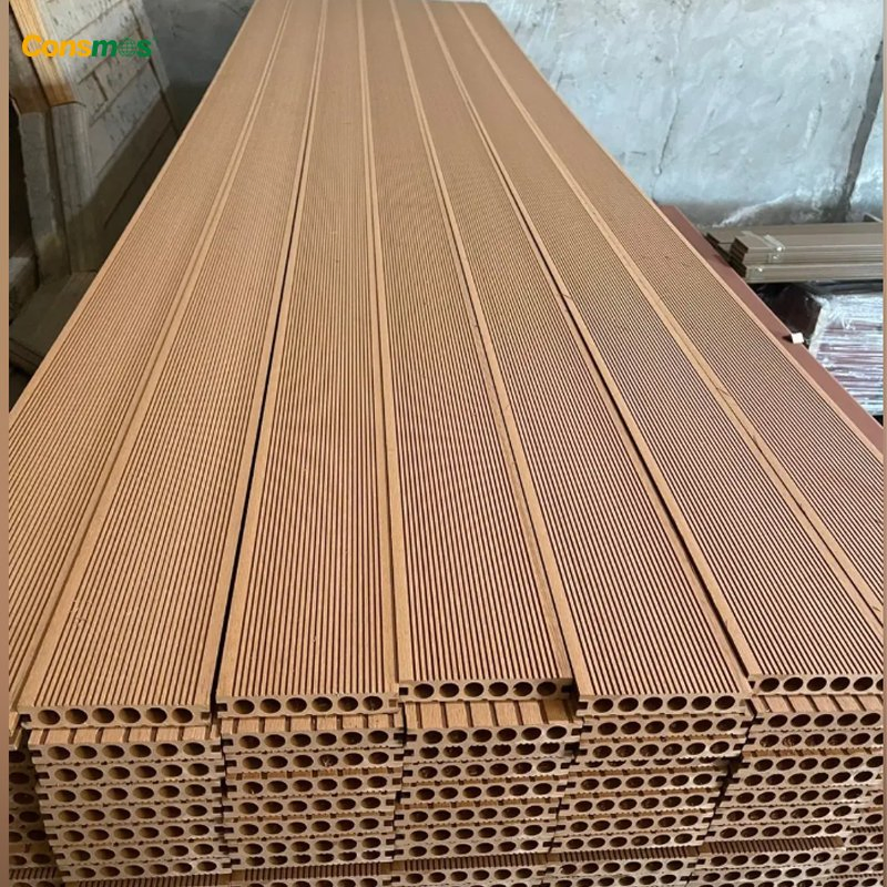 Waterproof Easy Installation WPC Co-Extrusion Decking Composite Wood Solid Hardwood Flooring