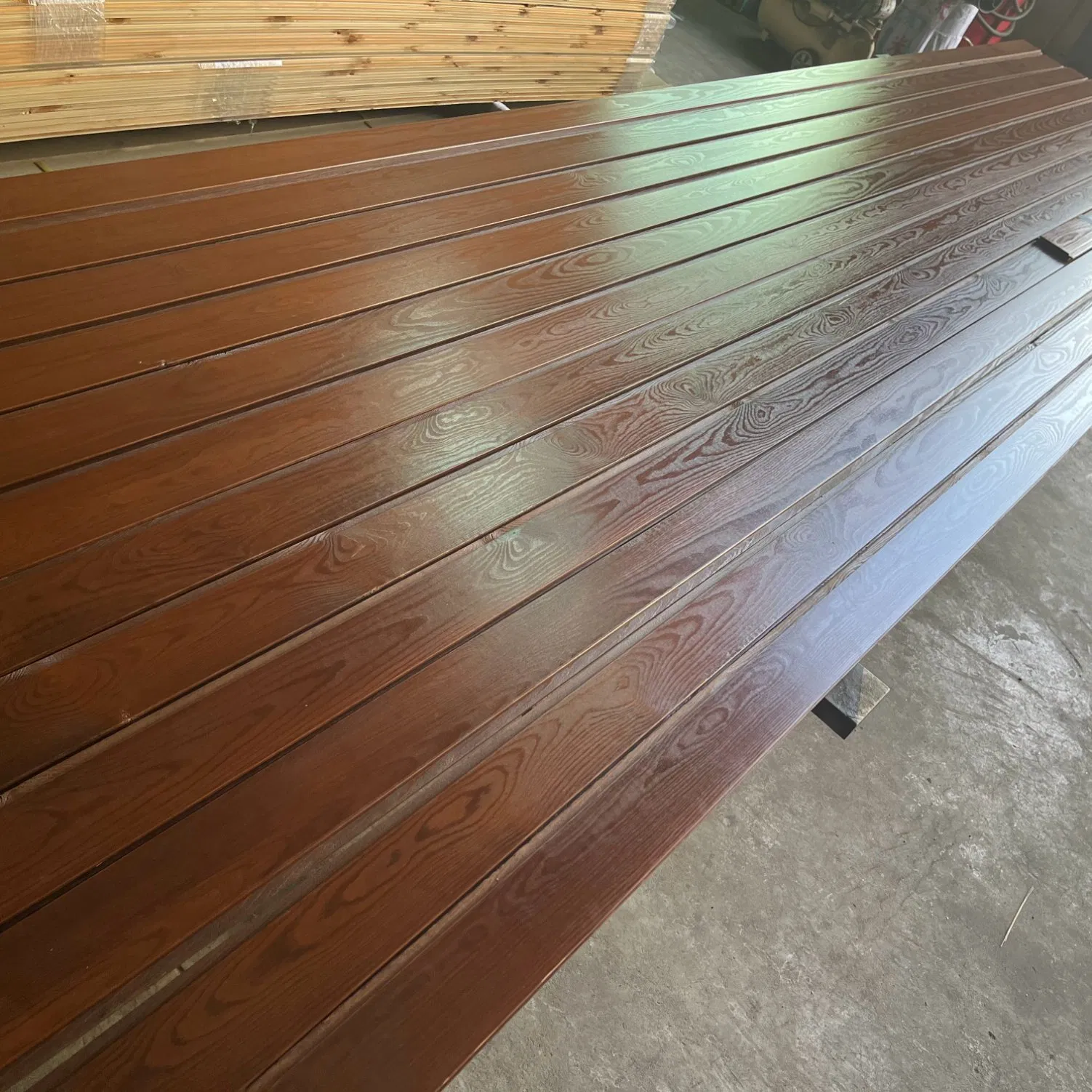 30-Year Desired Life Clear Grade with Clear Coating Carbonized Thermowood Shou Sugi Ban Outdoor Exterior Charrred Burnt Facade Wood Timber Wall Paneling