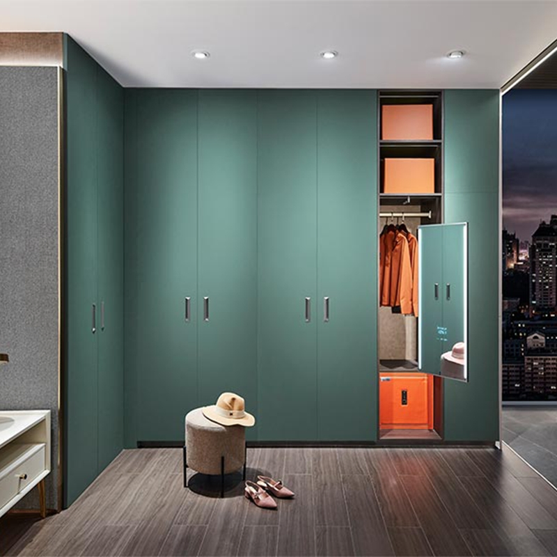 Customizable Modern Fitted Wardrobe for Chic Bedroom Interiors