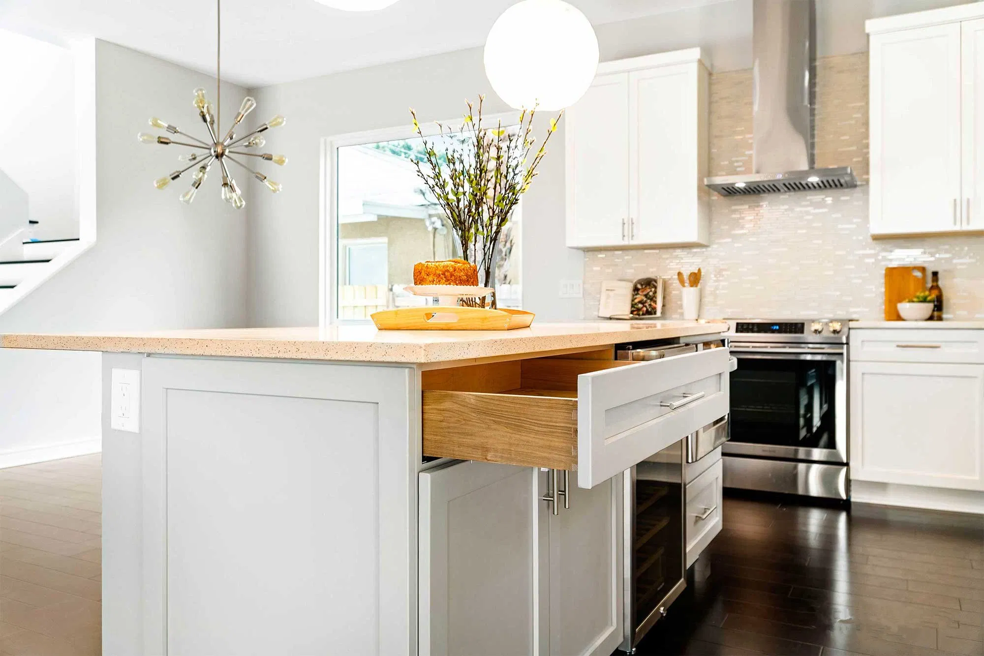 Standard Modular Style Full Home Furniture Solid Wood Modern Shaker Kitchen Cabinet