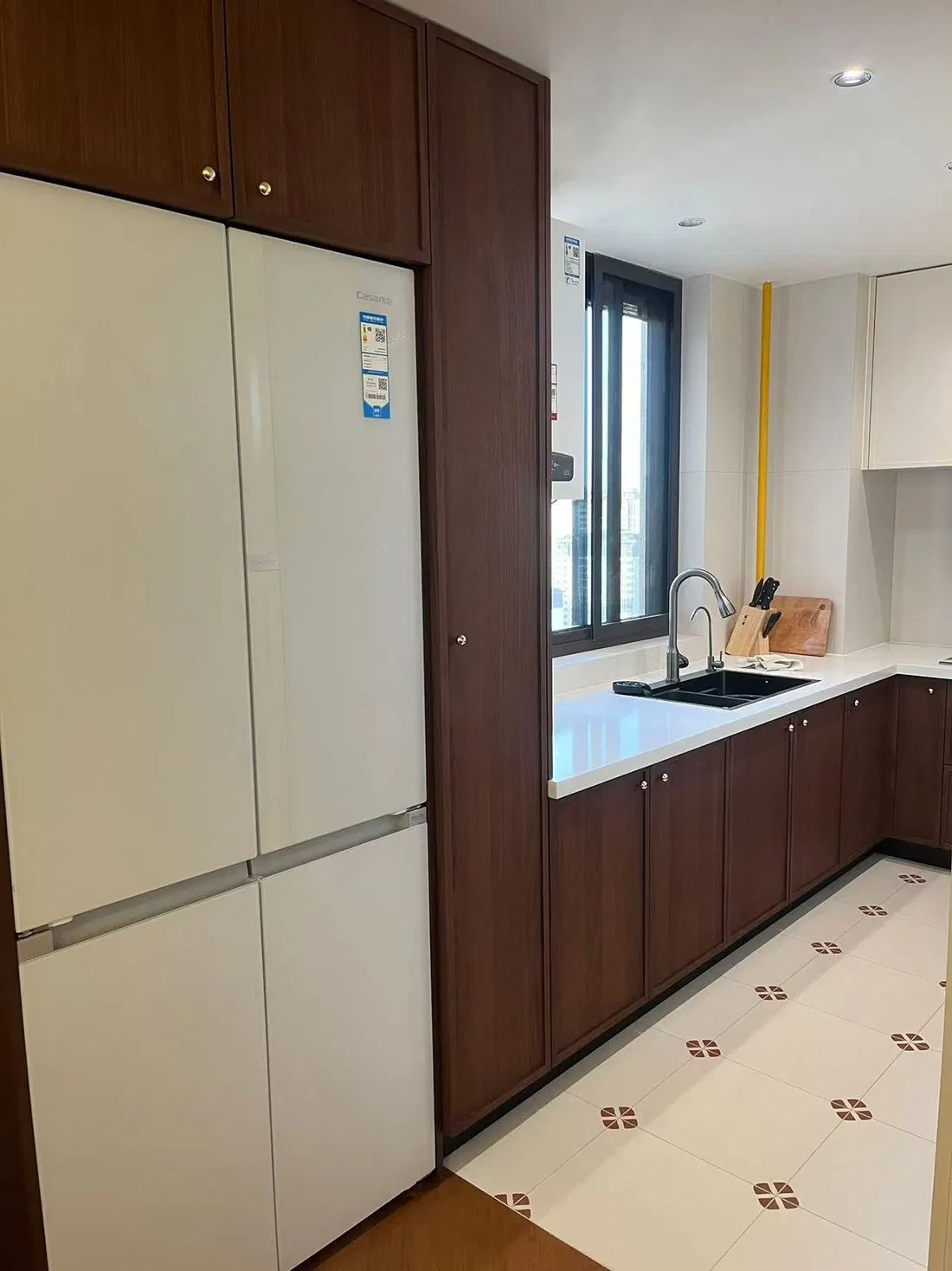 Custom Modular Kitchen Island Design with Elegant Solid Wood Finish