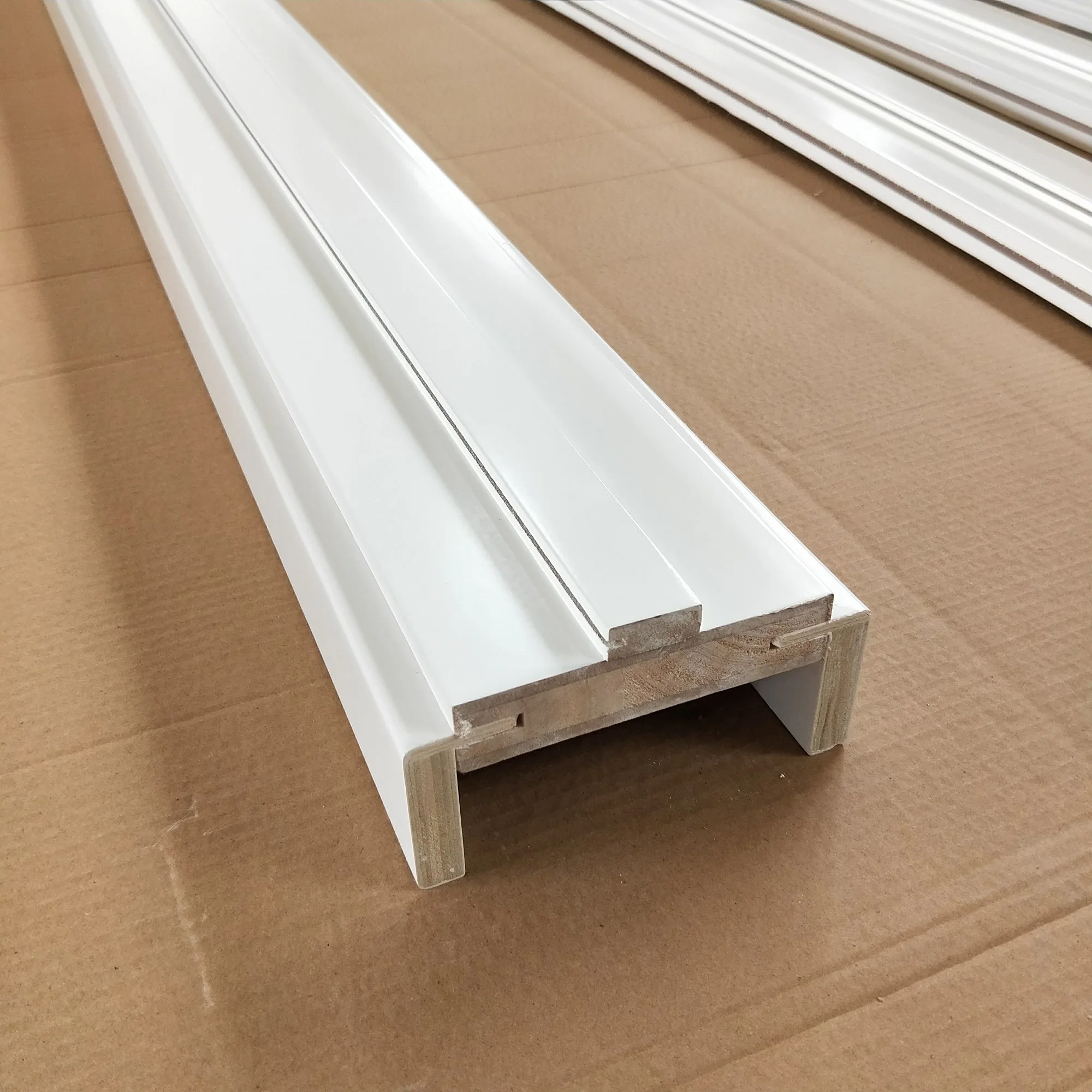 Wooden Sliding Door for Wardrobe and Kitchen