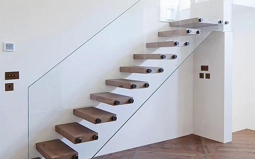 Cbmmart Wood LED Light Floating Staircase Steel Stringer Stairs Tempered Glass Railing