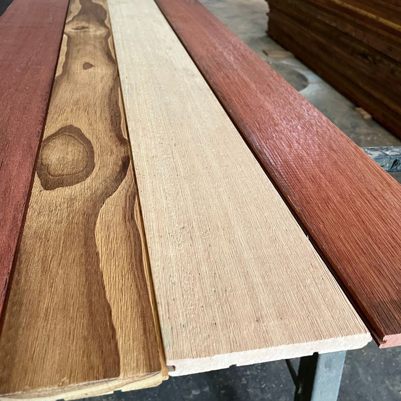 Factory Direct Wholesale Custom-Made Hardwood Wall Paneling &Decking Soild Wood Lumber Formaldehyde Free