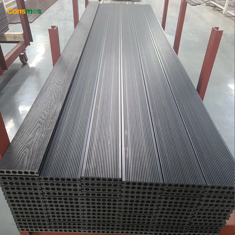 Waterproof Easy Installation WPC Co-Extrusion Decking Composite Wood Solid Hardwood Flooring