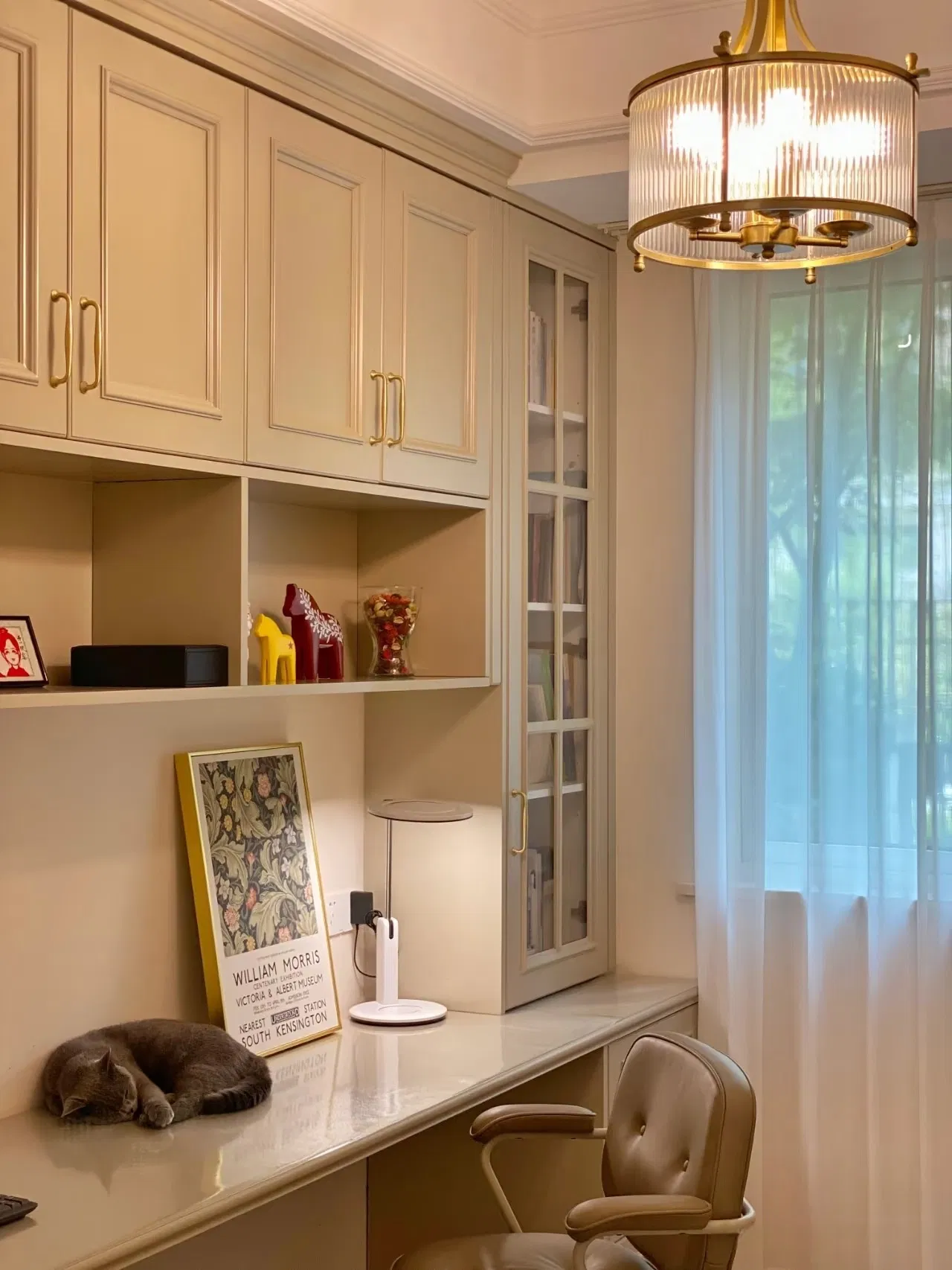 OEM Large Capacity Multi-Layer Wood Bookshelf Cabinet for Bedroom Home Office