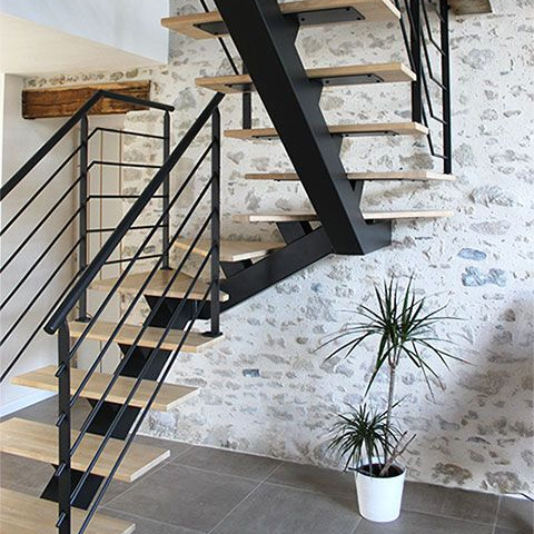 Solid Wooden Straight Stairs Step Mono Staircase Cable Railing for Stairs