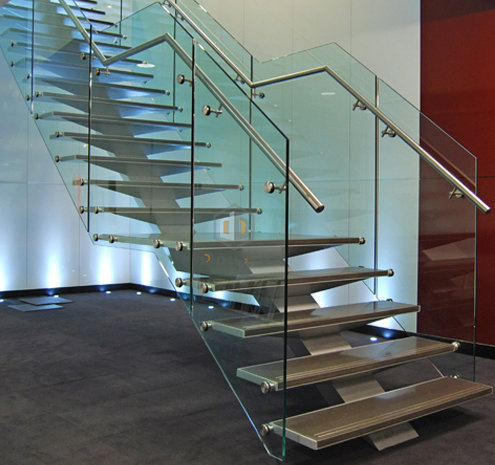 Residential Indoor Stairs Straight Staircase Mono Stringer Stair Wood Step Glass Railing