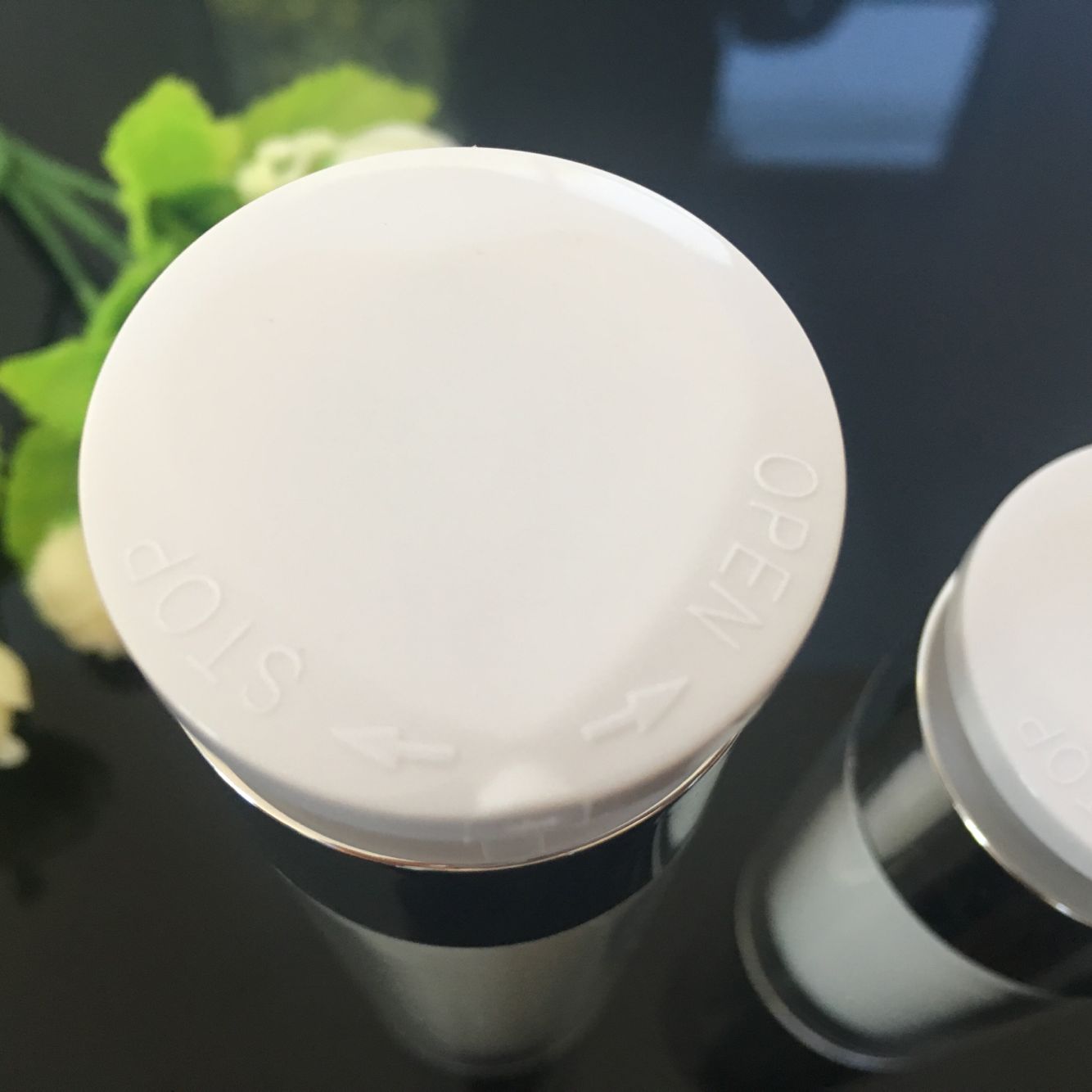 Double Wall Airless Bottle Luxury Cosmetic Packaging with Airless Pump